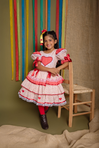 VESTIDO JUNINO CORAÇÃO RENDINHA SER GAROTA